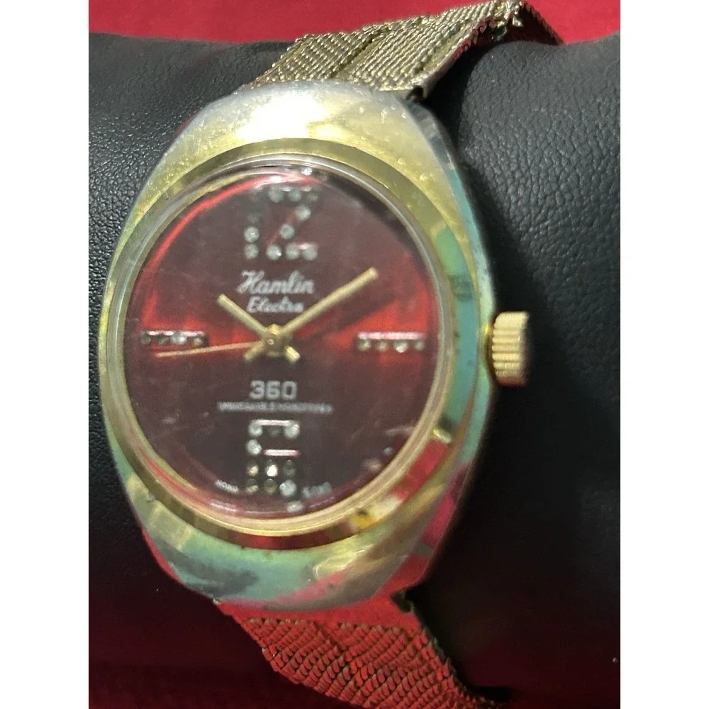 Vintage Hamlin Electra 360 Hong Kong Mens Watch